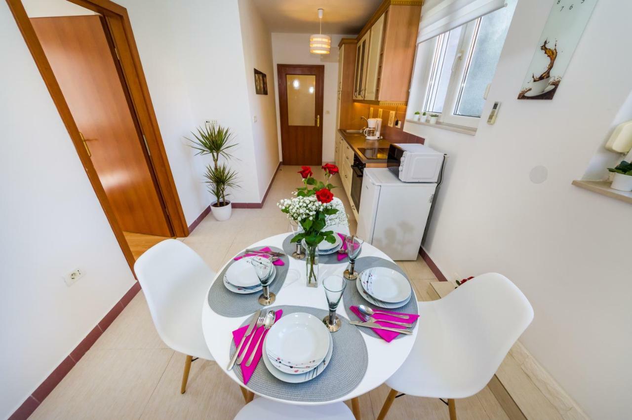 Apartman Lara ซาดาร์ ภายนอก รูปภาพ